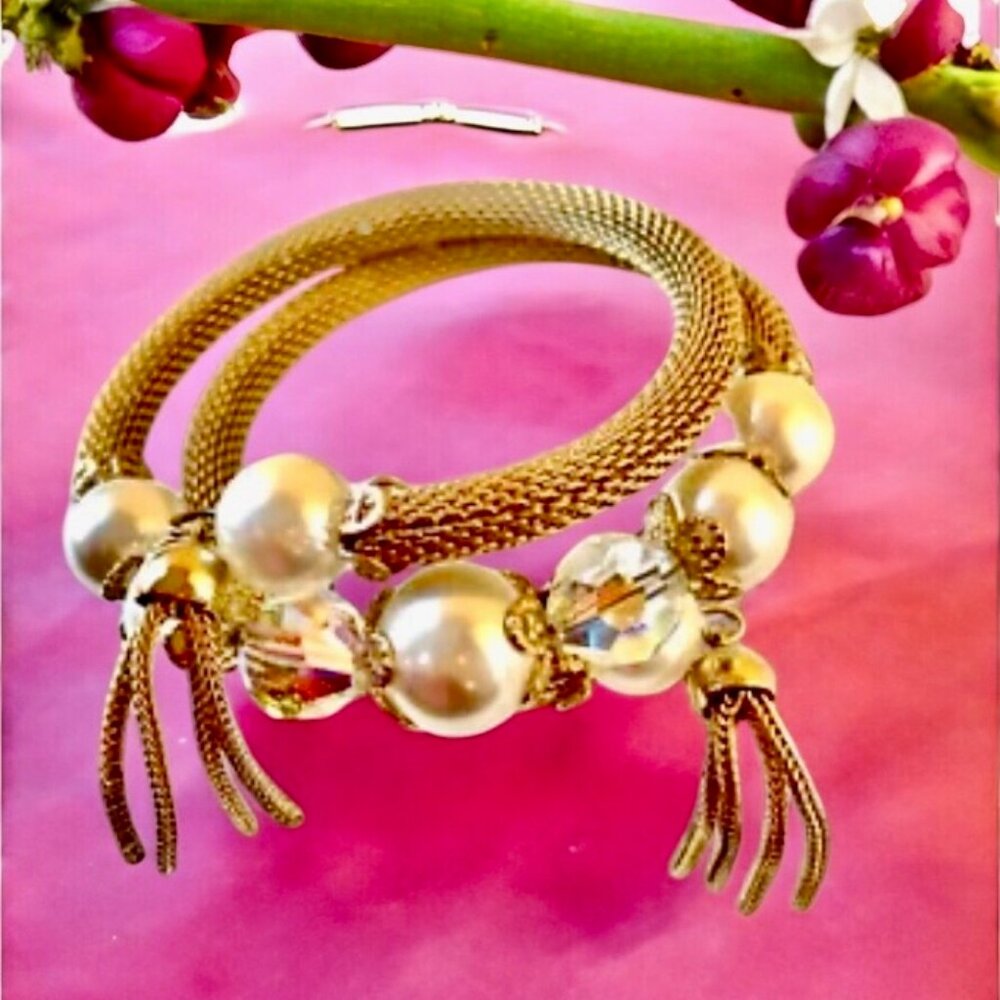 Vintage Gold-tone Bracelet SPRING COIL WRAP Beads Pearls Tassels